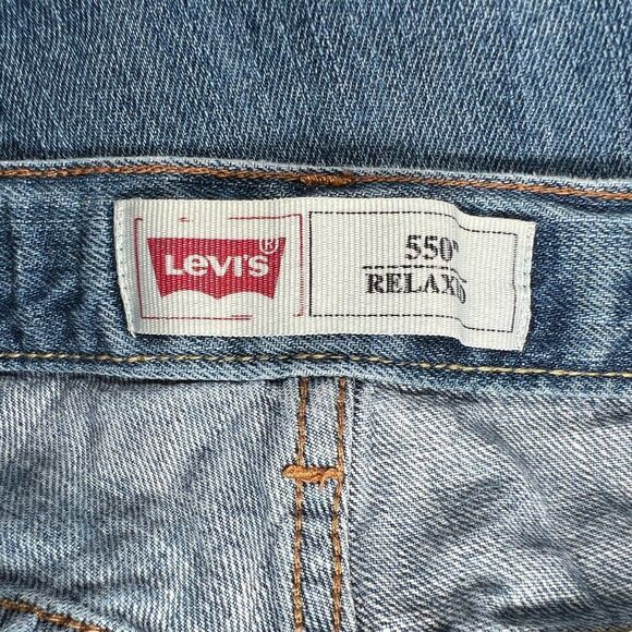 Levi's Boy's 550 Relaxed Fit Jeans - Picture 9 of 11